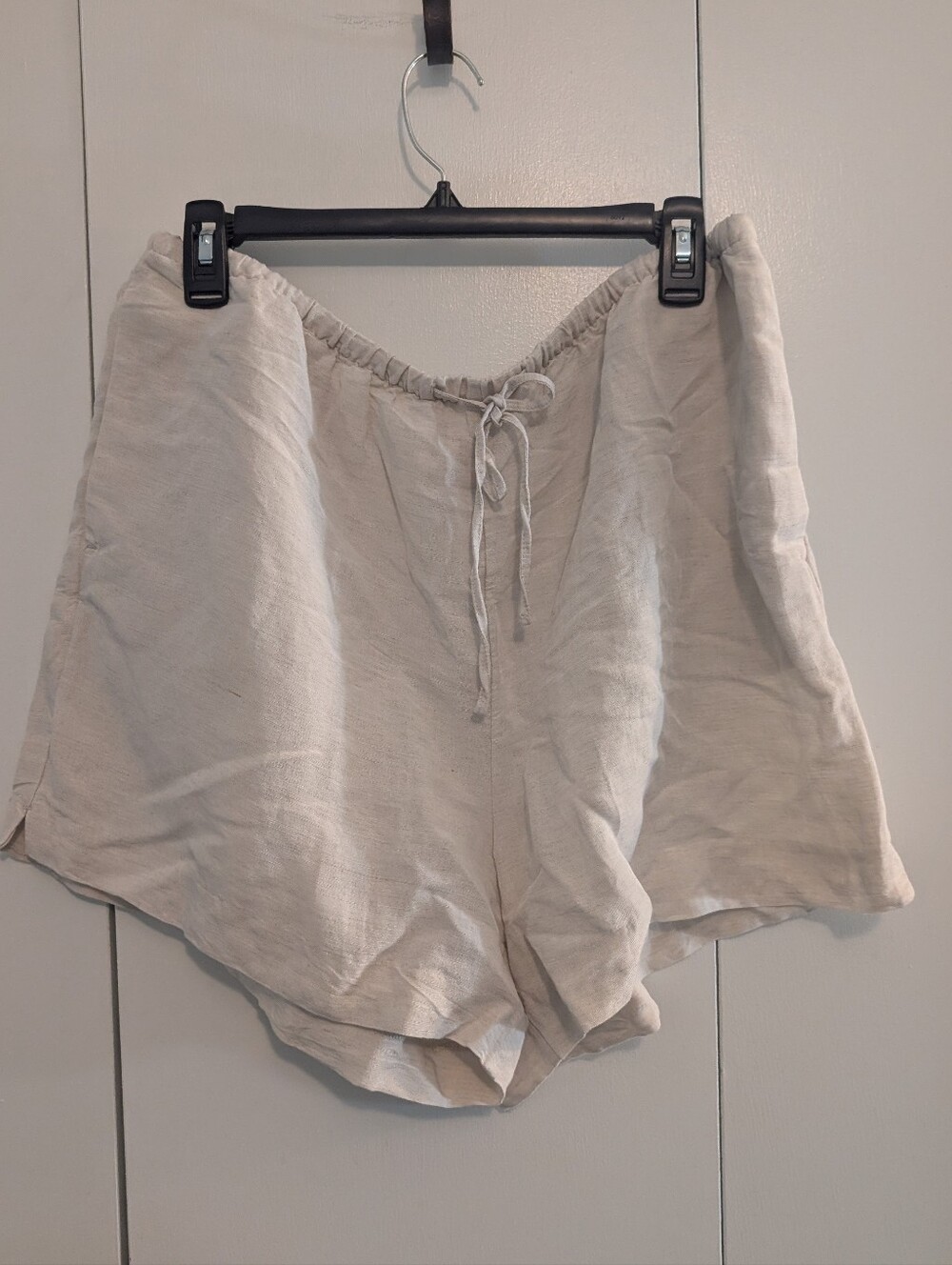 H&M Light Cream Nayural Linen-Blend Drawstring Shorts With Pockets